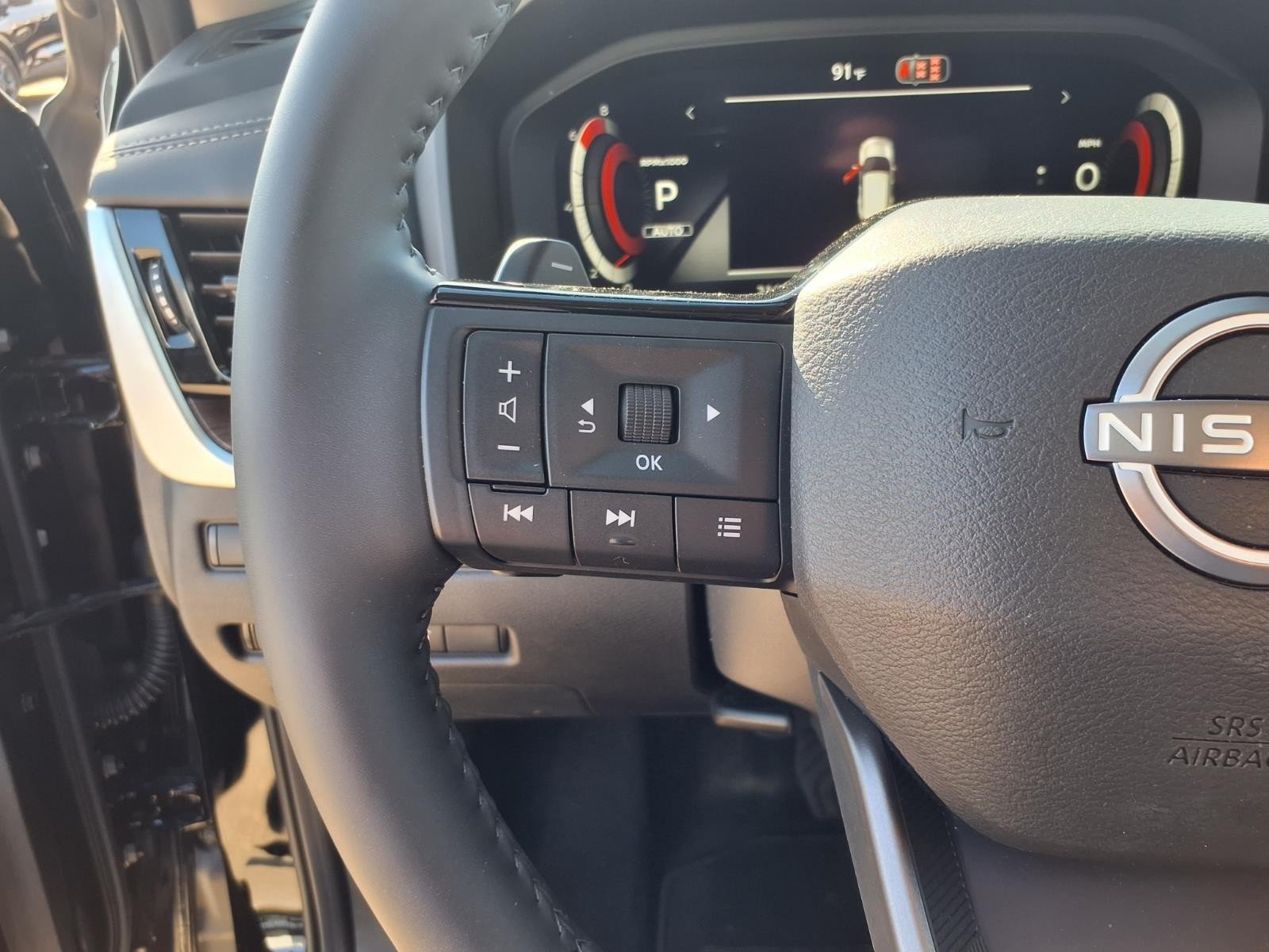 2026 Nissan Rogue Platinum Black at Robbins Nissan