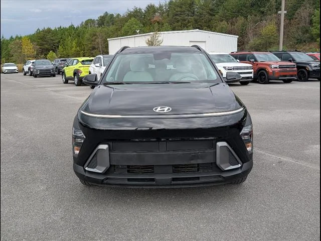 Used 2024 Abyss Black Pearl A2b Hyundai SEL image 2