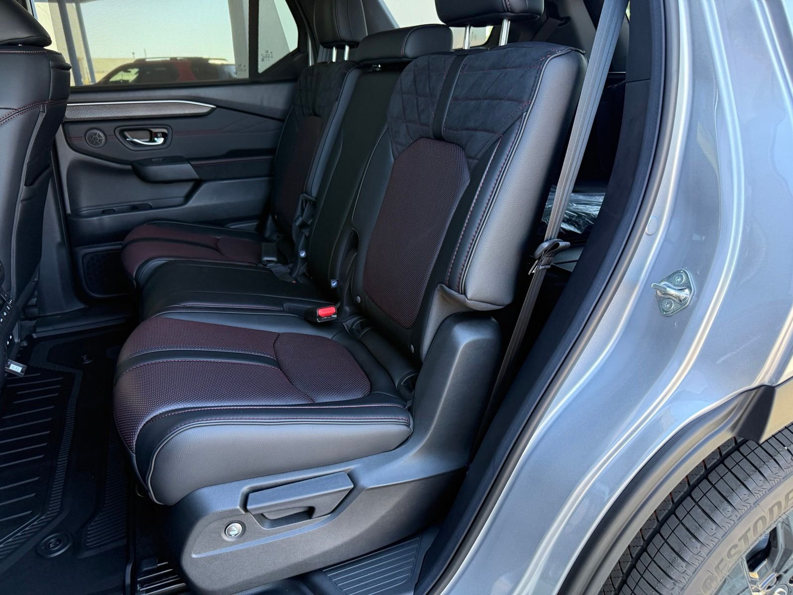 2026 Honda Pilot Black Edition - Photo 38