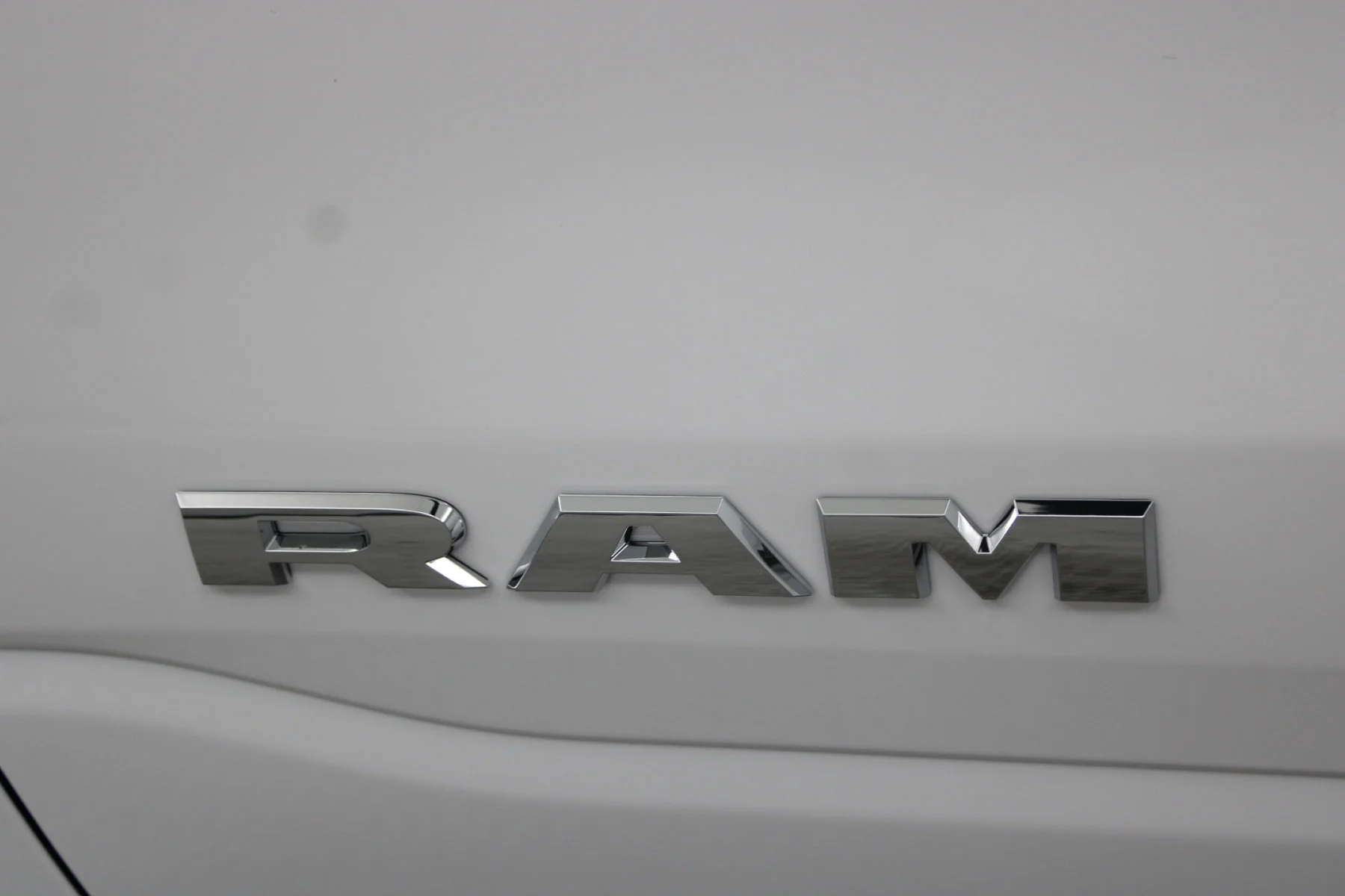 2026 RAM 1500 Laramie - Photo 22