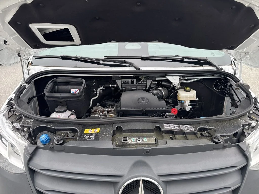 Used 2025 White Mercedes-Benz Passenger 170 WB image 29
