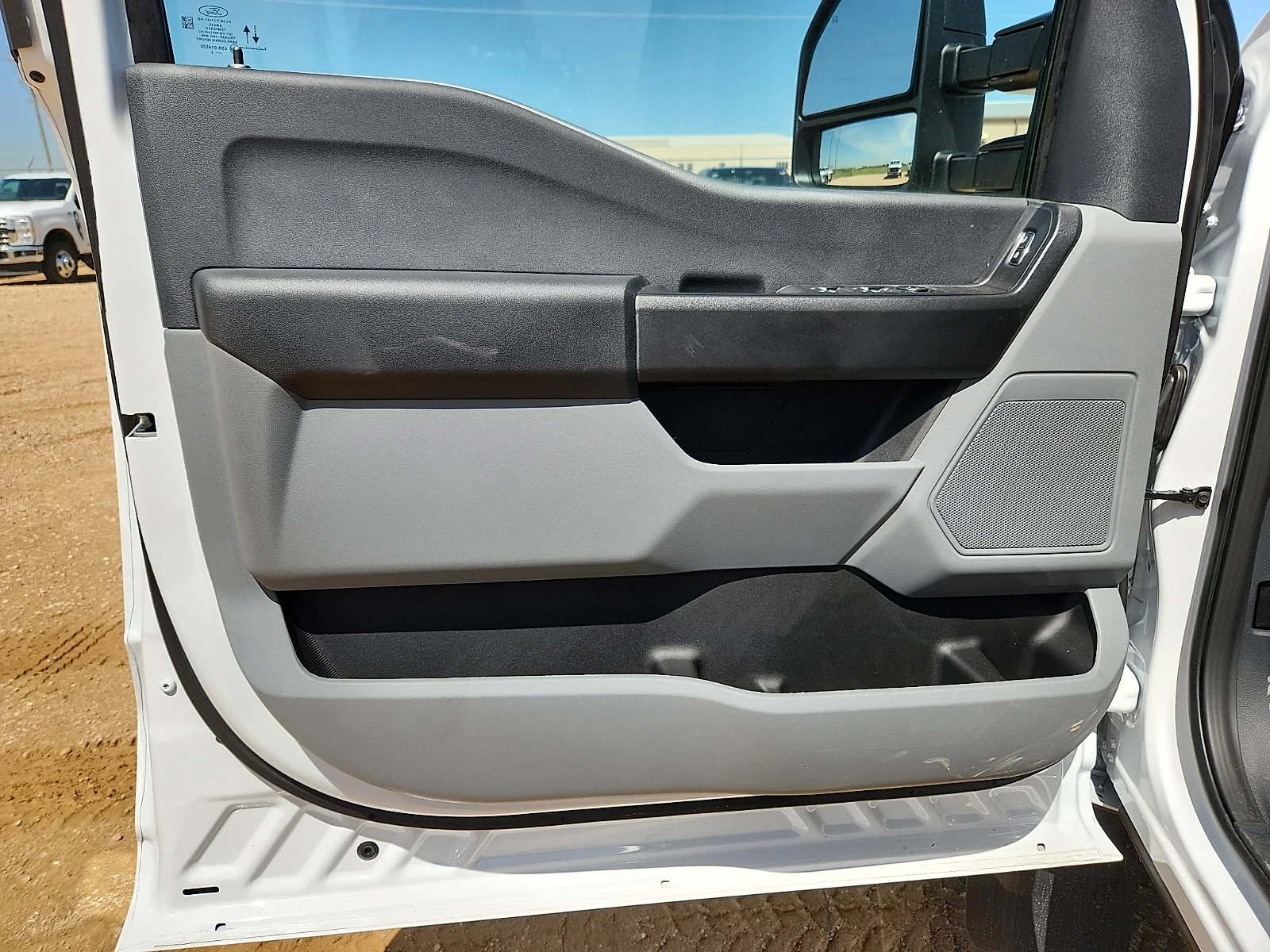 New 2026 Oxford White Ford F-450® XL image 14