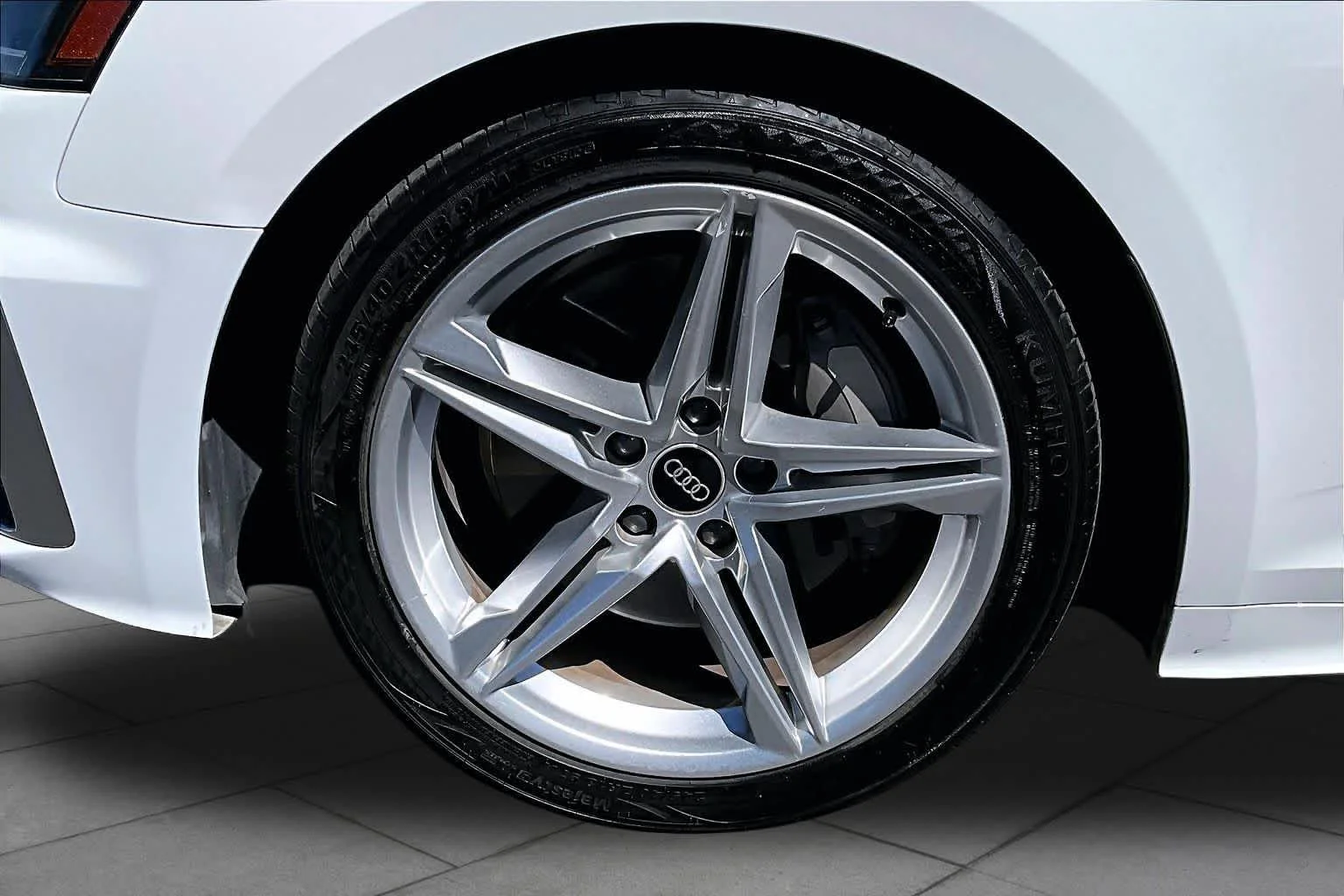 Used 2022 Glacier White Metallic Audi S line Premium image 10