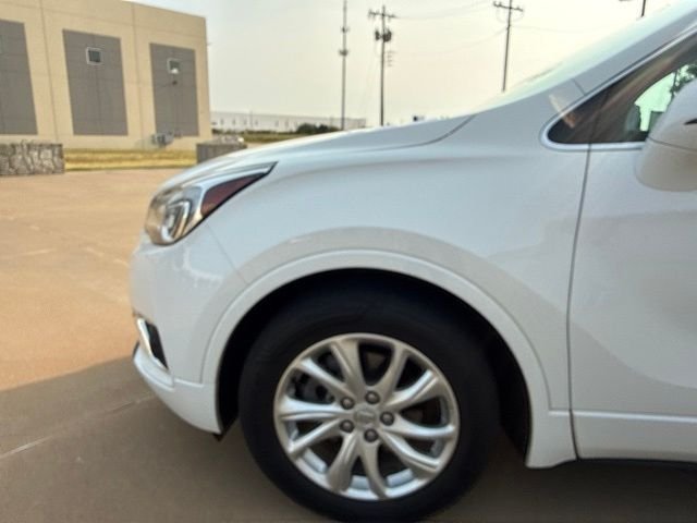 Used 2020 White Buick Base image 9