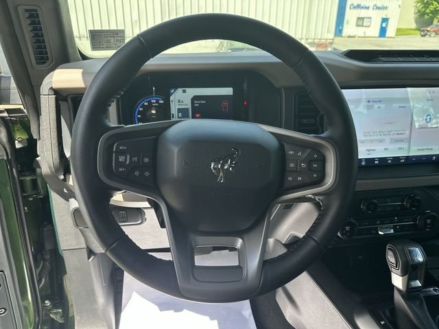 New 2024 Eruption Green Metallic Ford Wildtrak® image 13