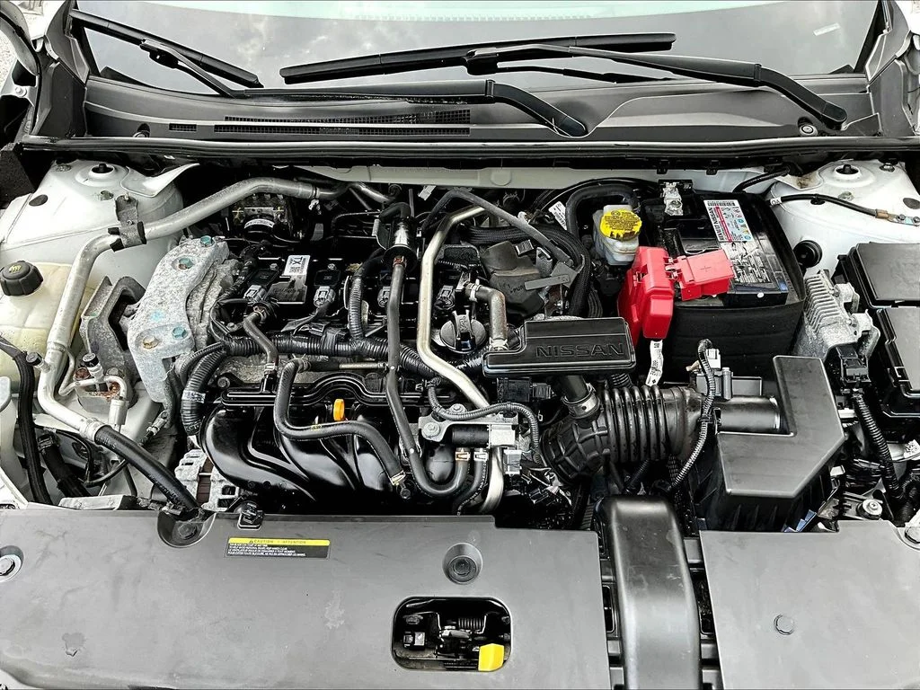 Used 2023 White Nissan SV image 31