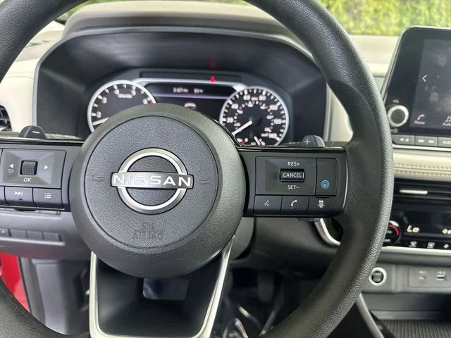 Used 2023 Red Nissan SV image 17