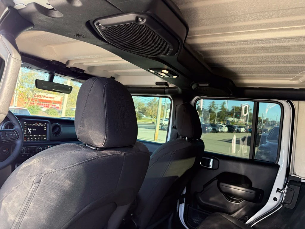 Used 2023 White Jeep Willys image 24