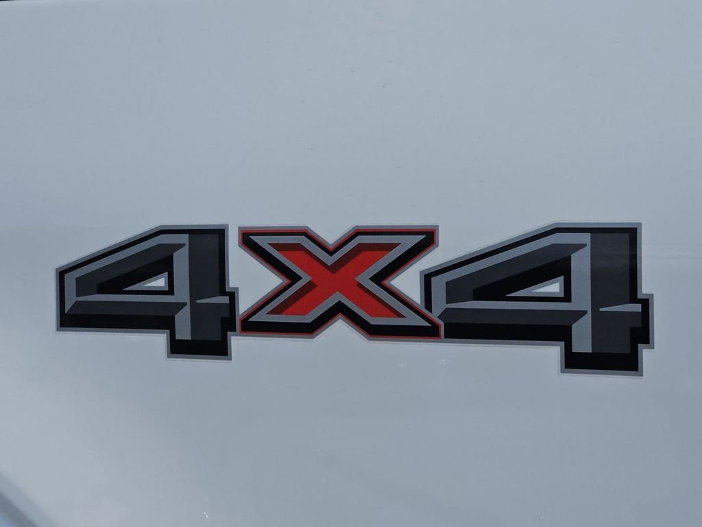 Used 2021 White Ford XL image 37