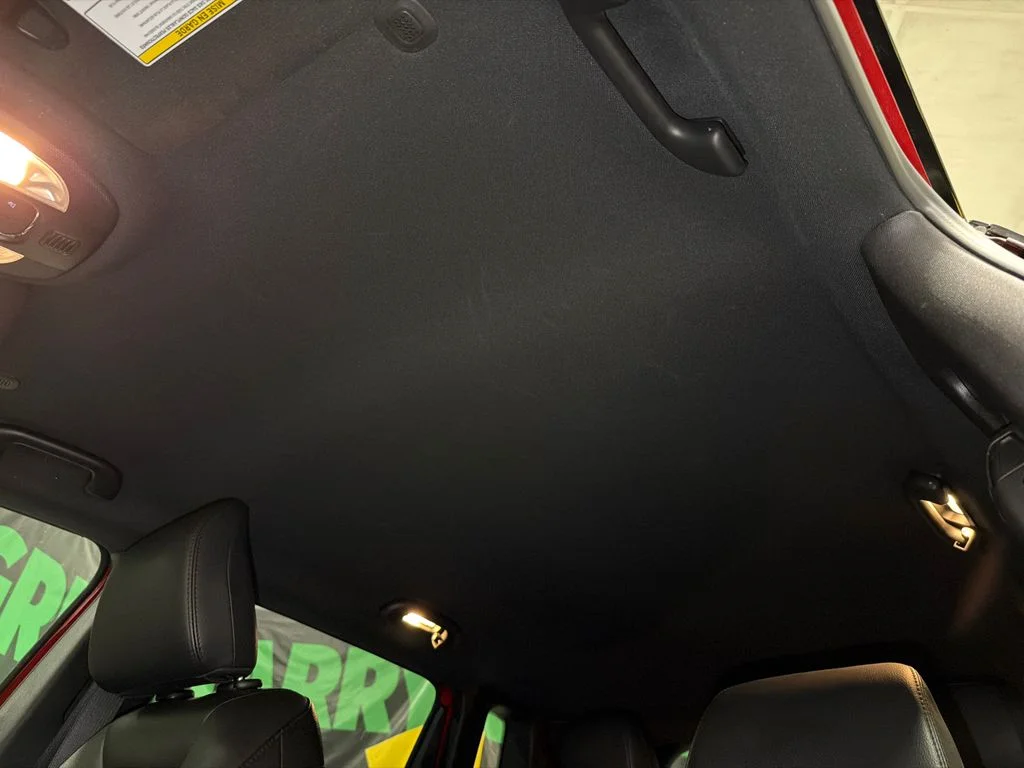 Certified Used 2025 Red Hot Pearlcoat Jeep Trailhawk image 19