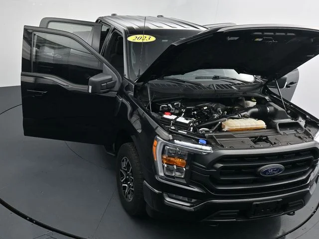Used 2023 Black Ford XLT image 41