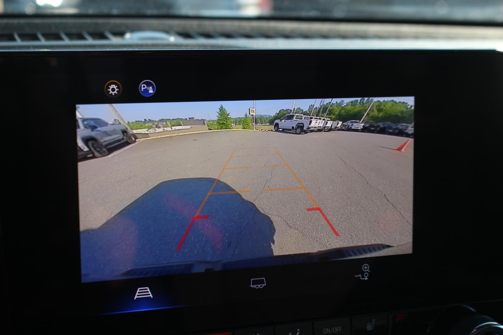 Used 2024 Black Chevrolet Z71 image 22