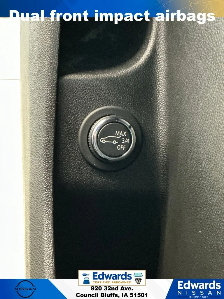 Used 2019 Blue Cadillac Sport image 28