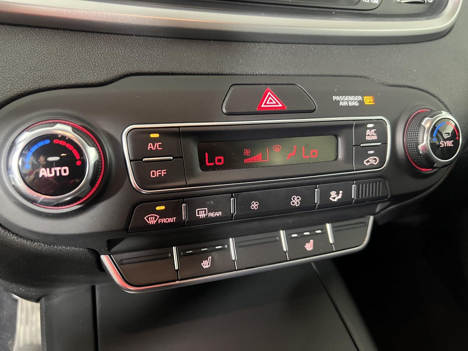 Used 2019 Imperial Blue Kia S V6 image 27