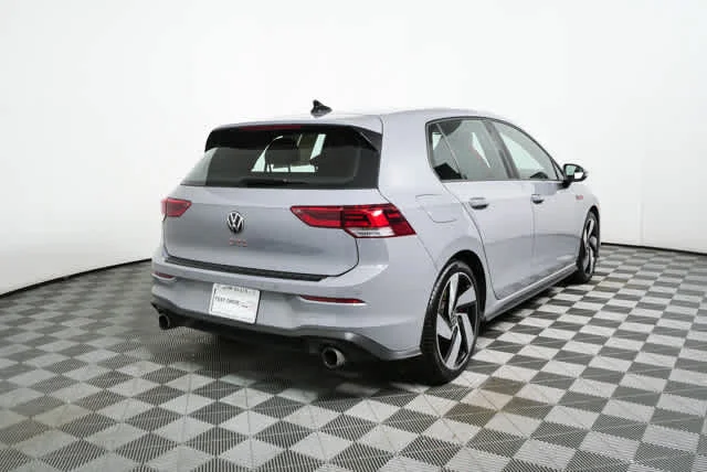 Certified Used 2022 Moonstone Gray Volkswagen SE image 3
