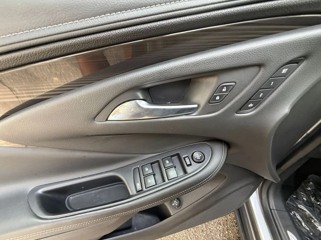 Used 2020 Gray Buick Essence image 11