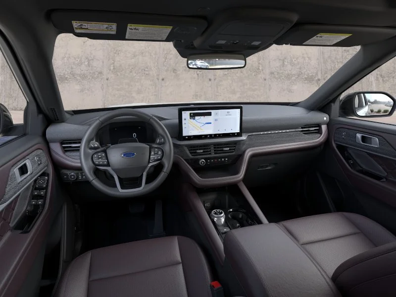 New 2026 Star White Metallic Tri-Coat Ford Platinum™ image 9