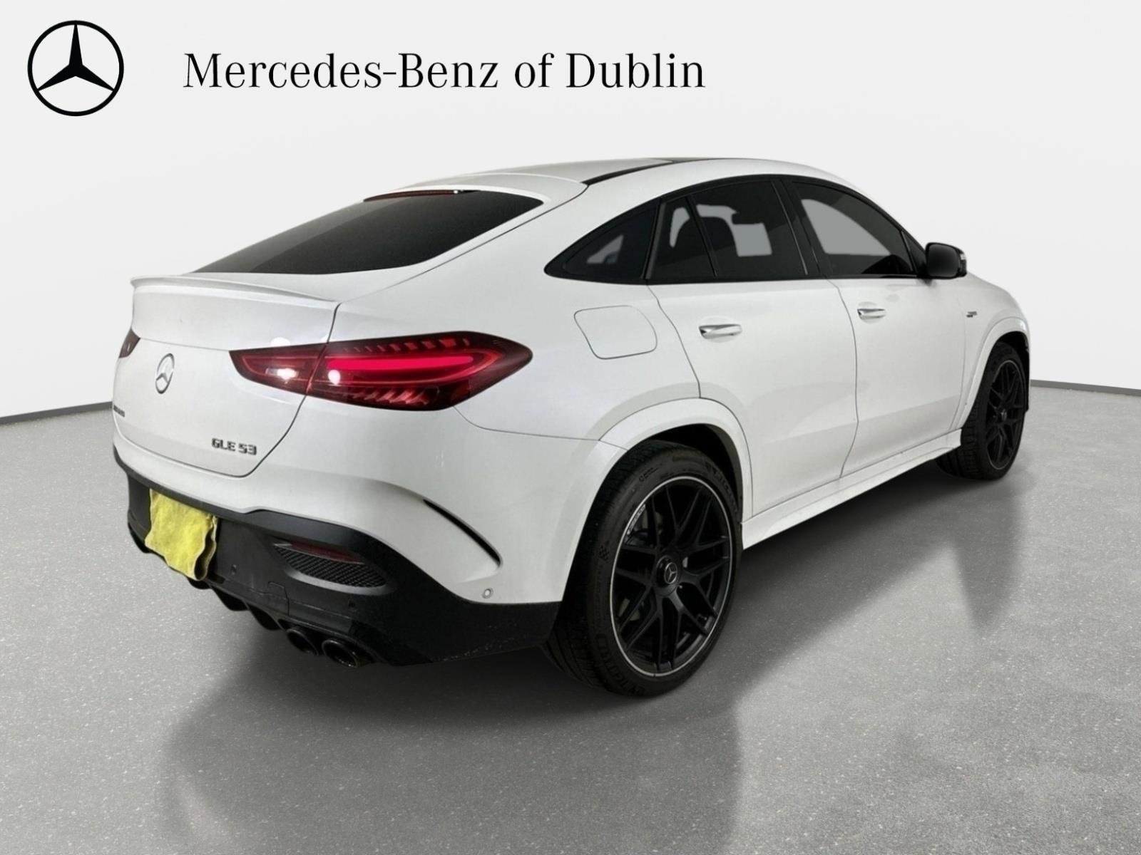 Used 2025 MANUFAKTUR Moonlight White Metallic Mercedes-Benz GLE 53 AMG® image 12