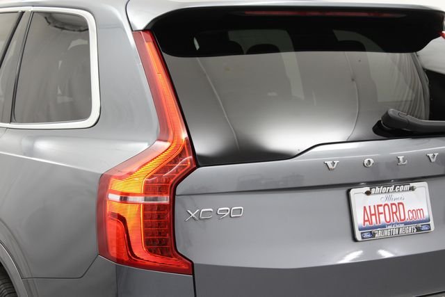 Used 2019 Osmium Gray Metallic Volvo T6 Momentum image 7