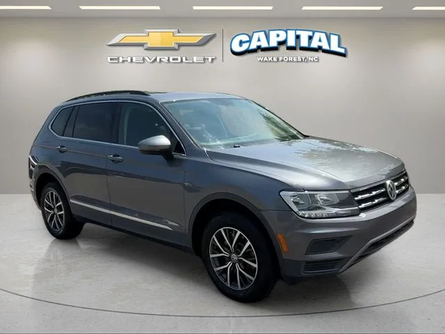 Used 2020 Gray Volkswagen 2.0T SE image 7
