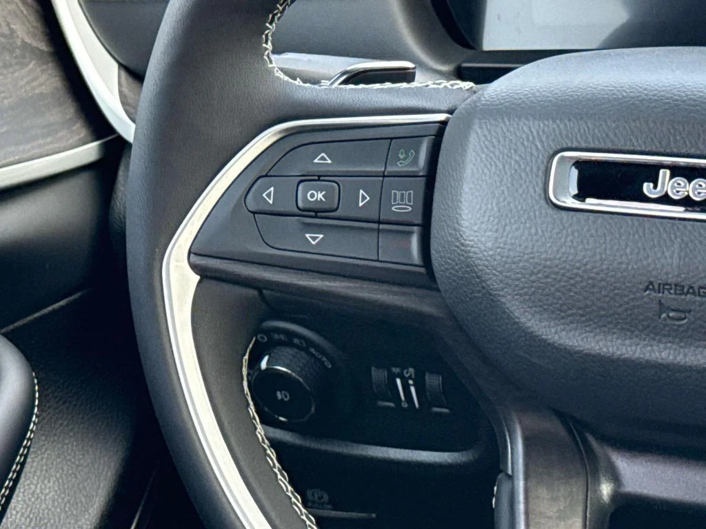 New 2026 Gray Jeep Limited image 10