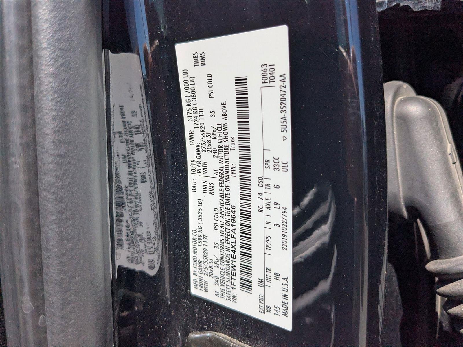Used 2020 Agate Black Metallic Ford LARIAT image 15