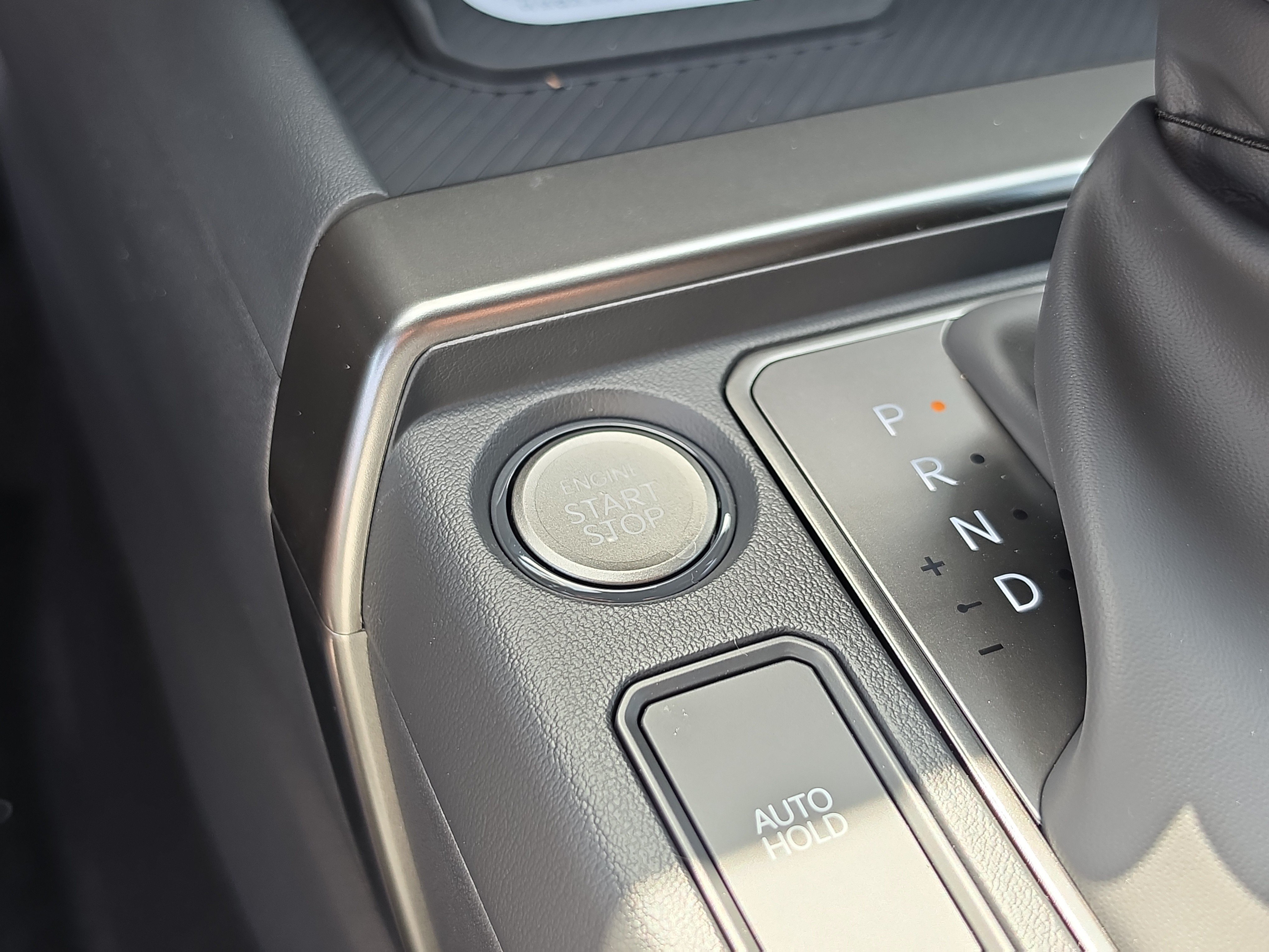 New 2027 Terrain Brown Kia X-Line S image 28