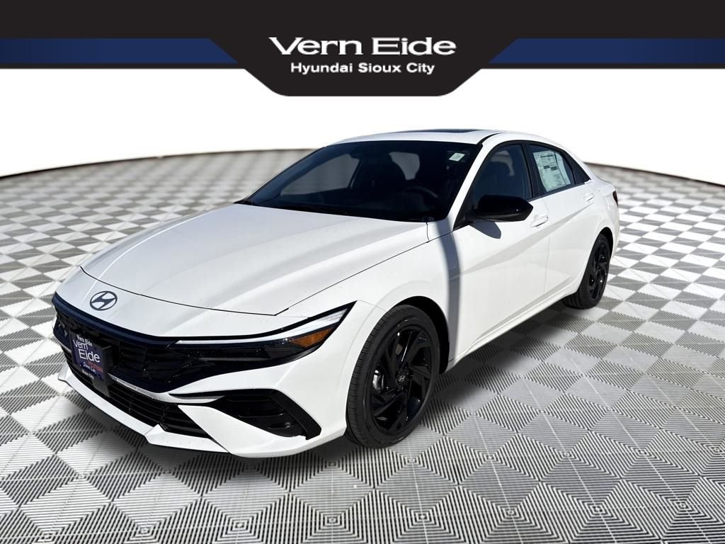 2026 Hyundai Elantra 2.0 SEL Sport Premium's photo