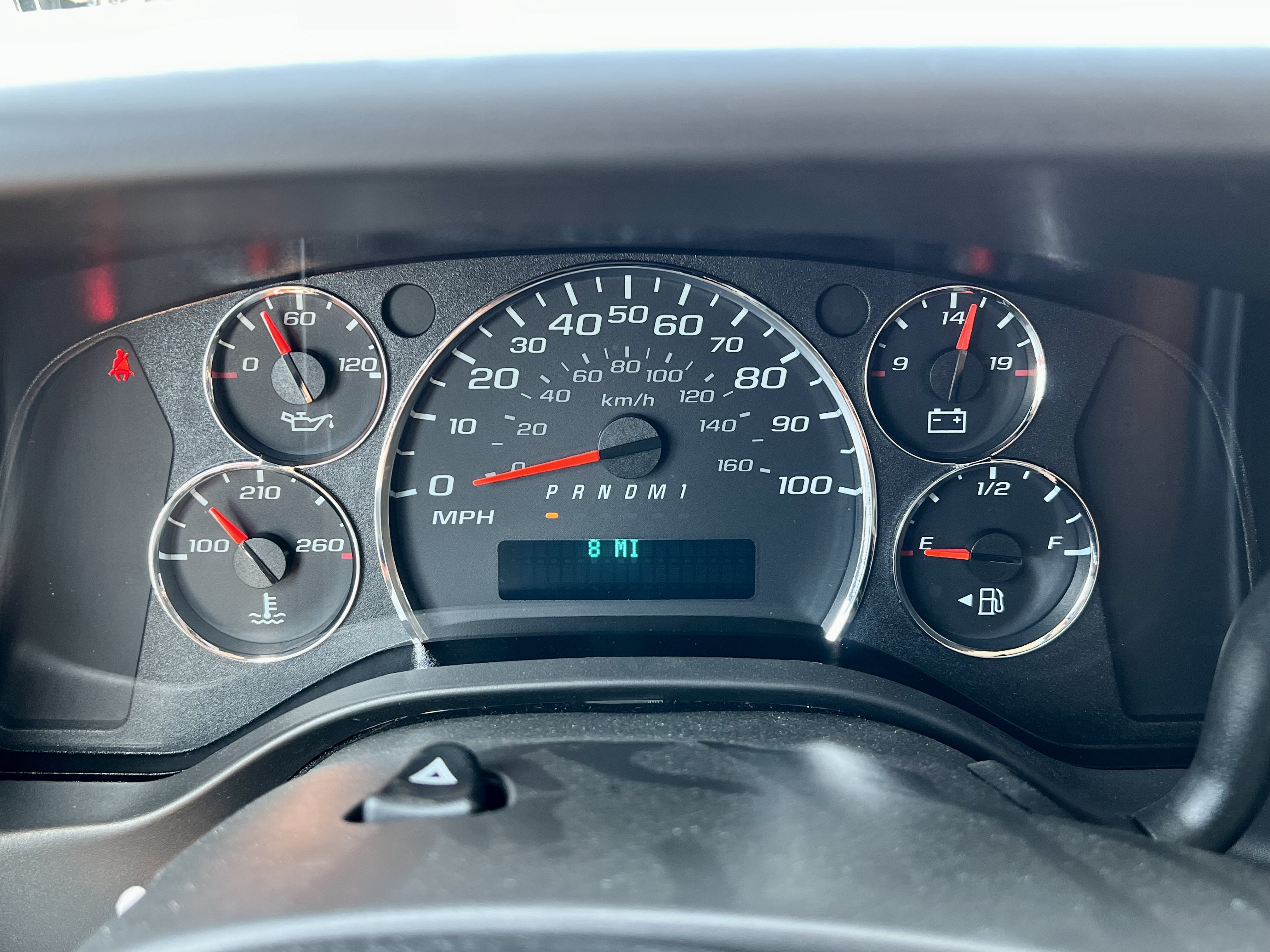 New 2026 Summit White GMC Work Van image 14