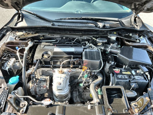 Used 2016  Honda EX image 27