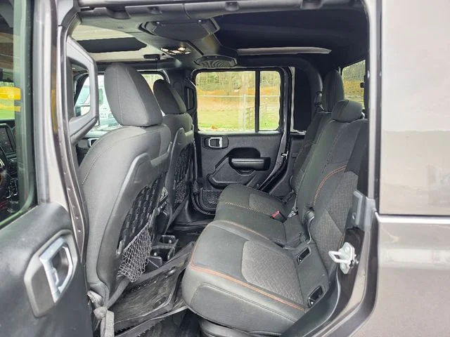 2021 Jeep Gladiator Mojave - Photo 22