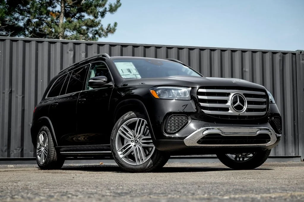 2026 Mercedes-Benz GLS Base