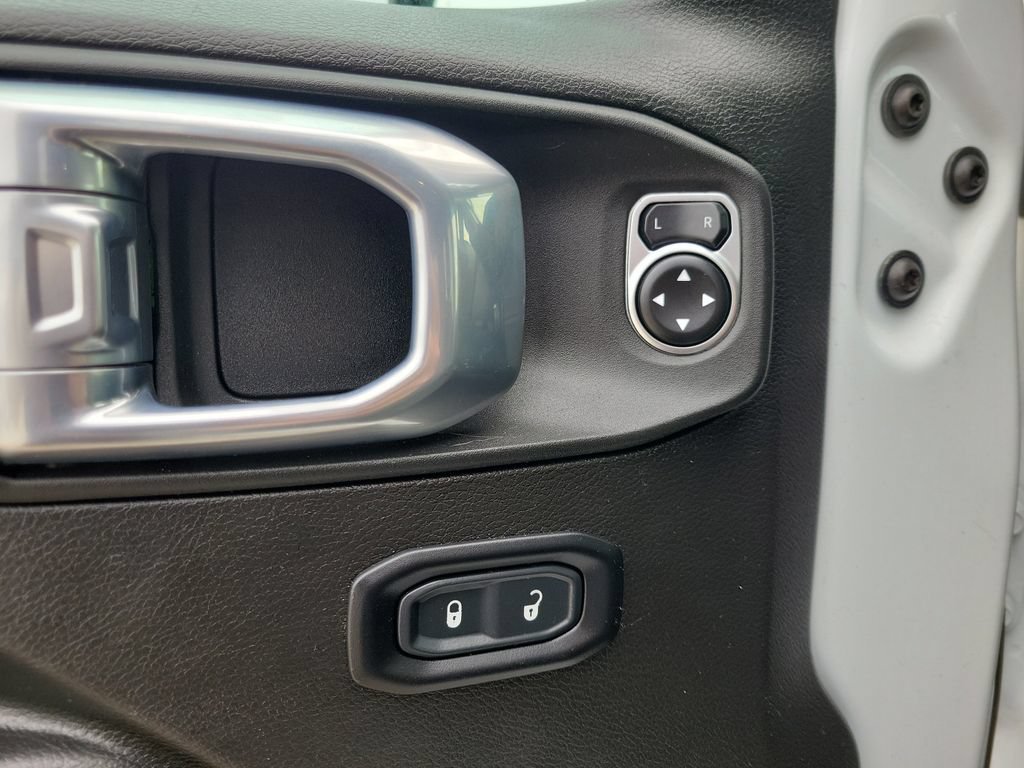 2024 Jeep Wrangler 4-Door Rubicon - Photo 16