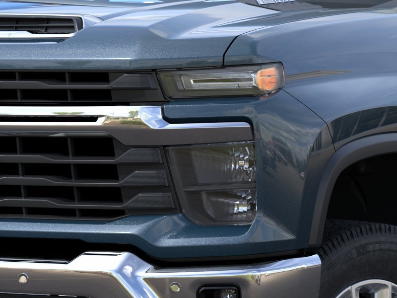 2026 Chevrolet Silverado 2500 HD photo 10 of 32