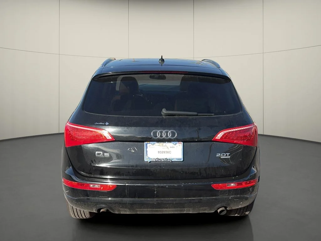 Used 2011  Audi 2.0T Premium image 6
