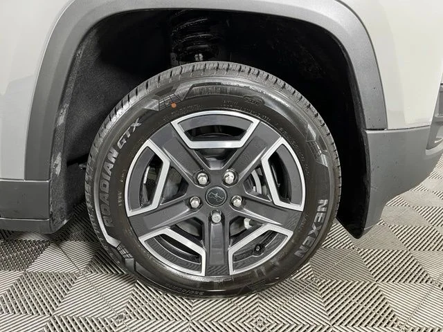 Used 2026 Gray Jeep Laredo image 11