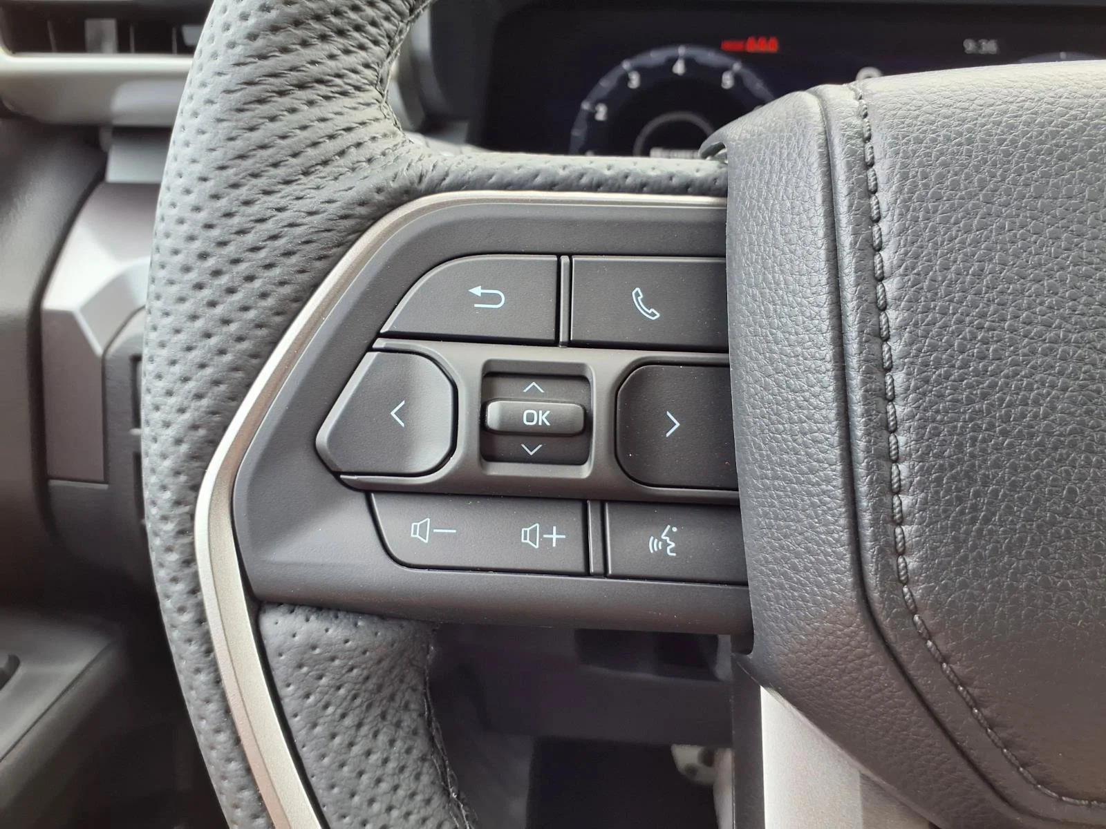 New 2026 Wind Chill Pearl <sup>1</sup> Toyota  TRD Sport image 11