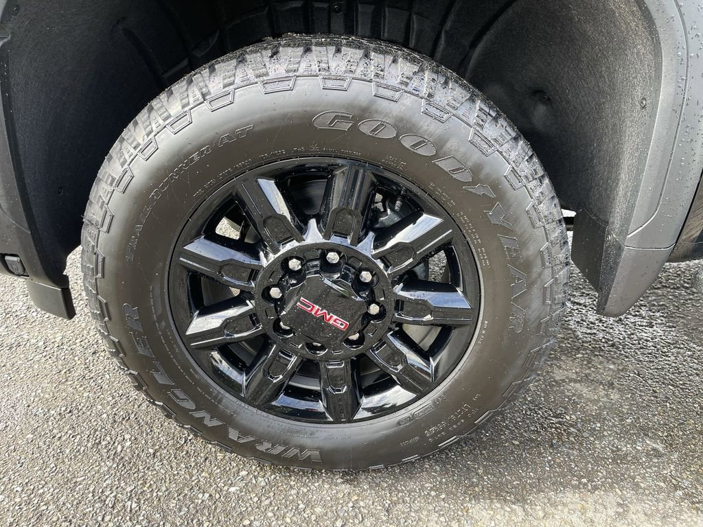 2026 GMC Sierra 3500HD AT4 - Photo 34