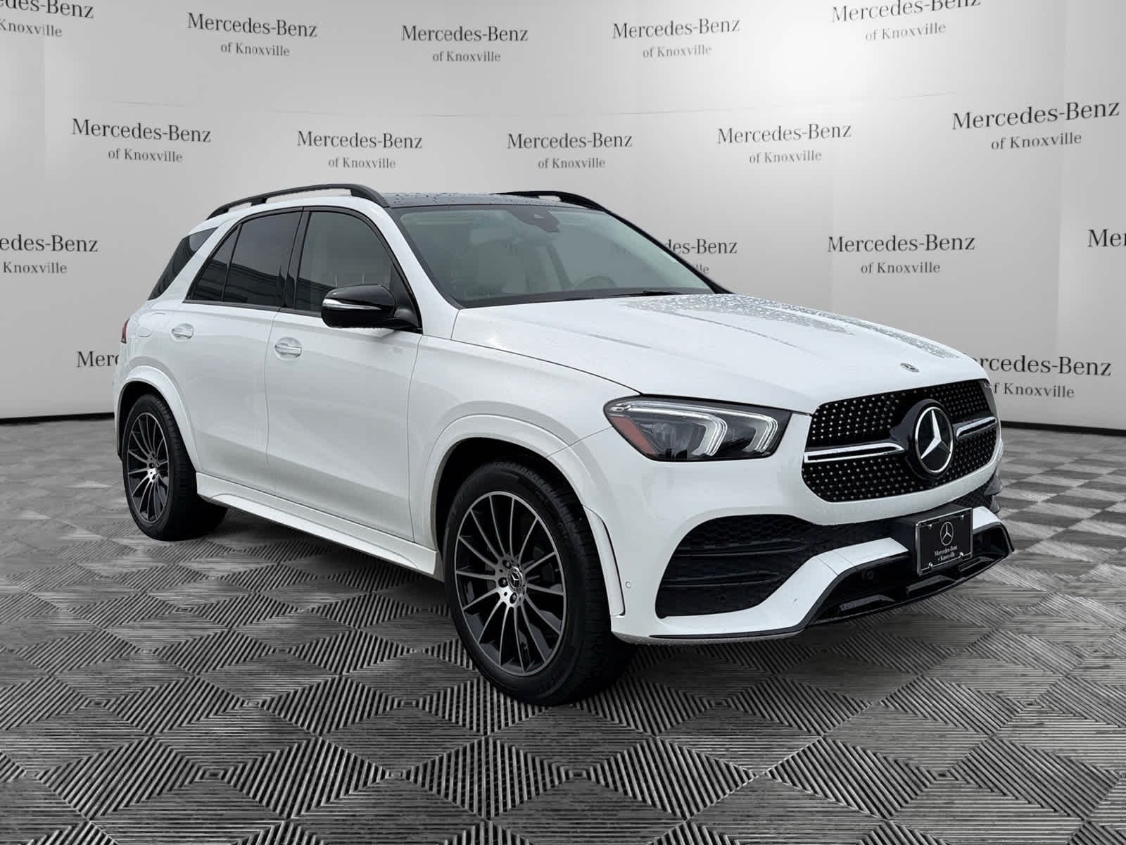 Certified Used 2023 Polar White Mercedes-Benz GLE 580 image 7