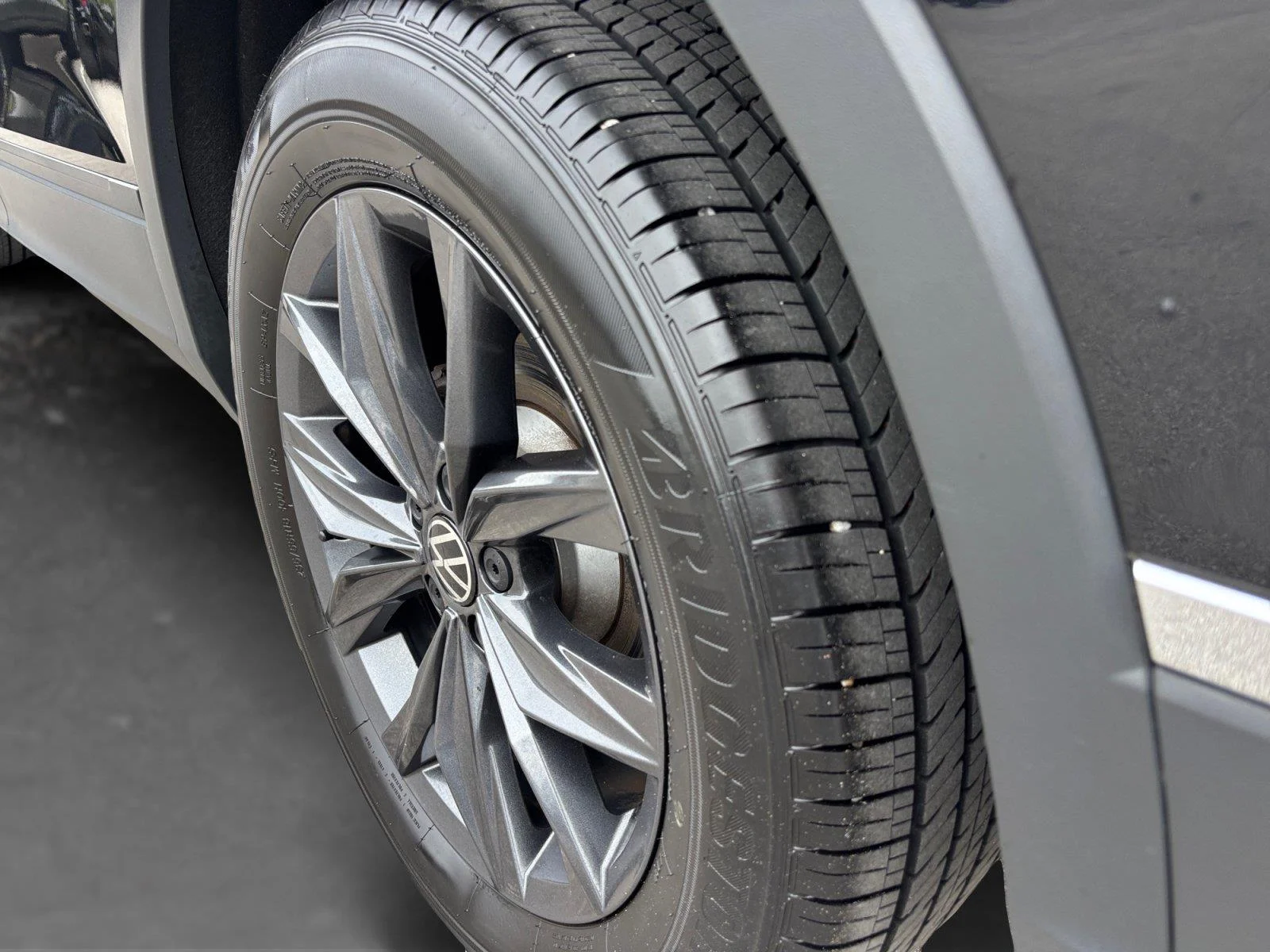 2023 Volkswagen Tiguan SE - Photo 56