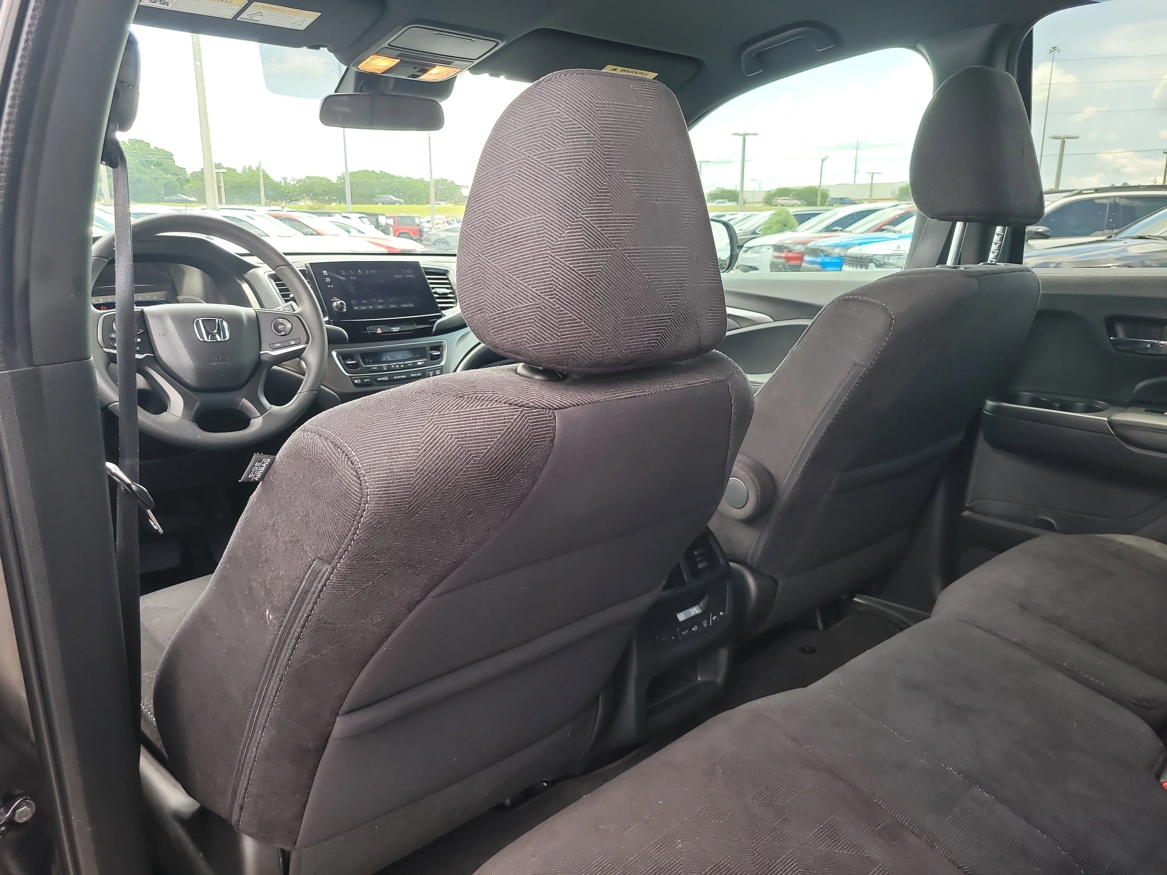 Used 2022  Honda Sport image 12