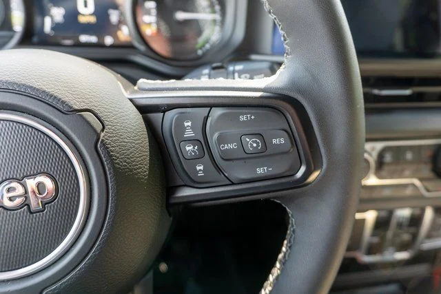 Used 2025 Orange Jeep Sport S 4xe image 22