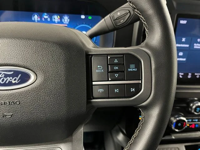 Used 2025 Black Ford Lariat image 30