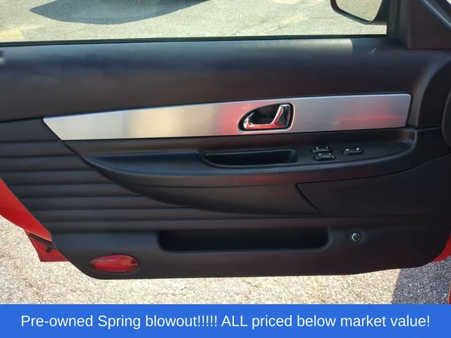 Used 2003 Red Ford  image 20