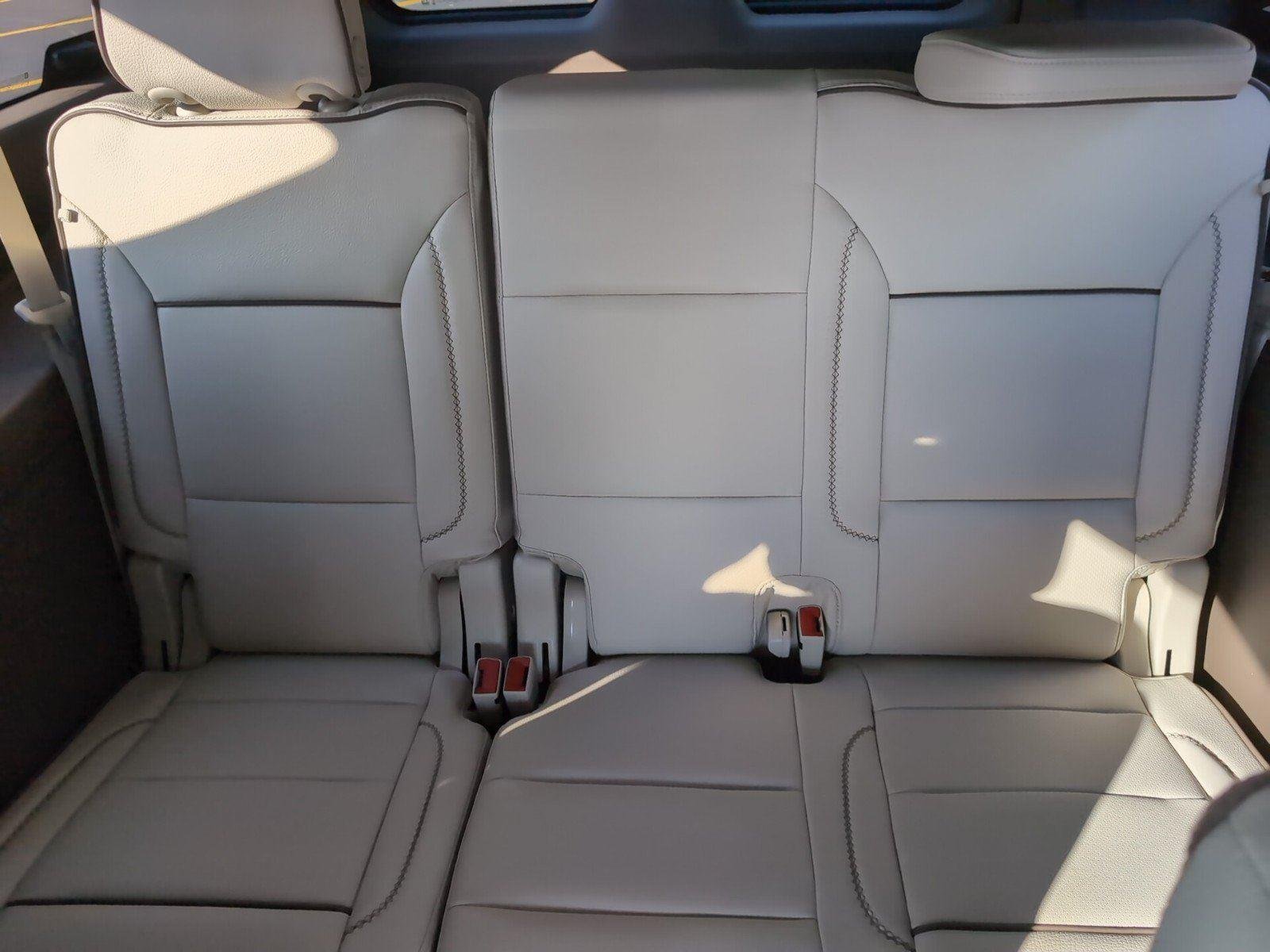 New 2026 Glacier White Tricoat GMC Denali image 33