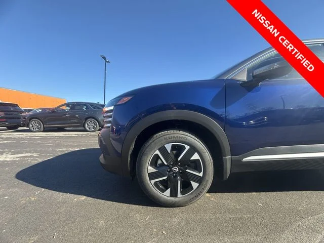 Used 2025 Blue Nissan SV image 10