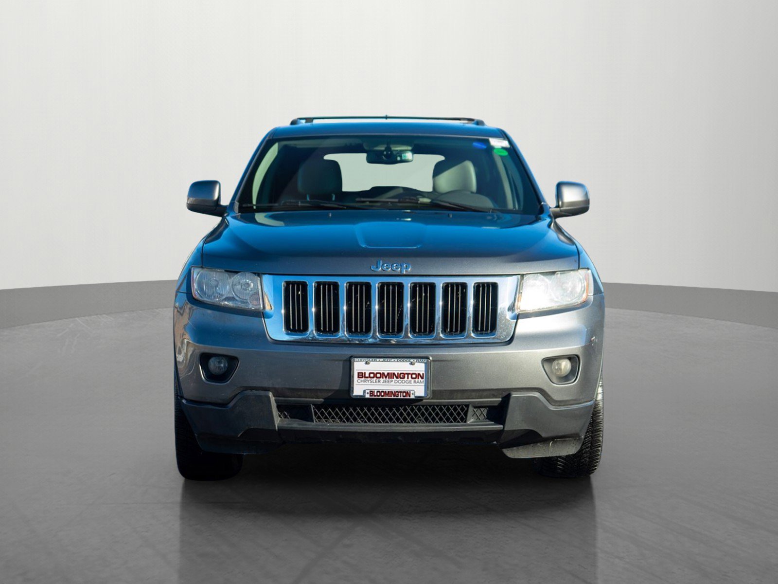 Used 2013 Jeep Grand Cherokee Laredo X with VIN 1C4RJFAT2DC501198 for sale in Minneapolis, Minnesota