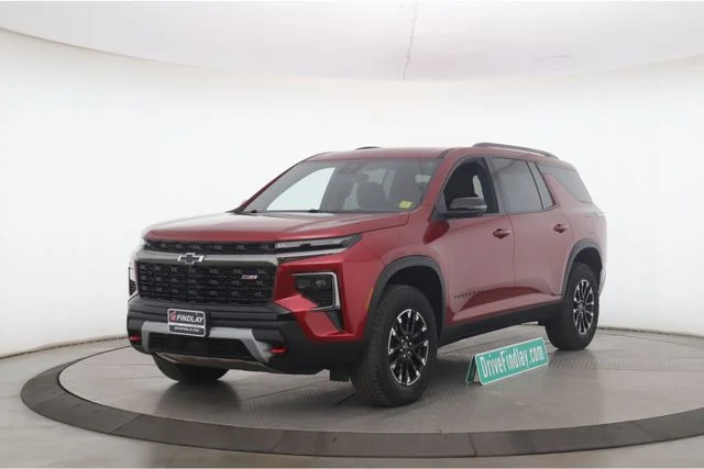 Used 2024 Red Chevrolet Z71 image 10