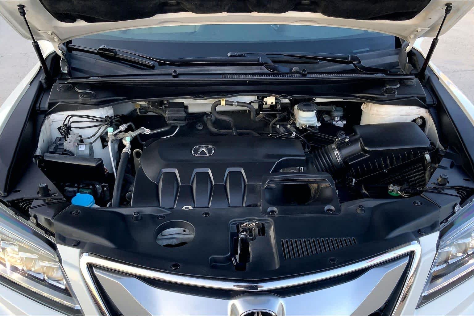 Used 2016 White Diamond Pearl Acura Tech Pkg image 32