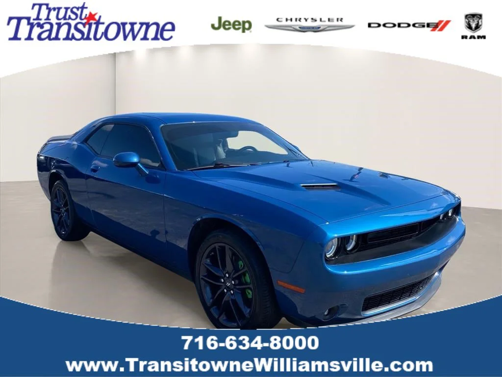 2023 Dodge Challenger SXT Auto AWD's photo